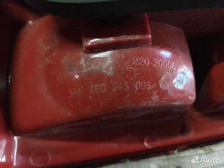 Фонарь задний правый Volkswagen Passat B5