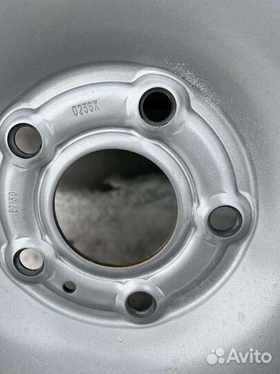 Новый оригинальный комплект дисков R16