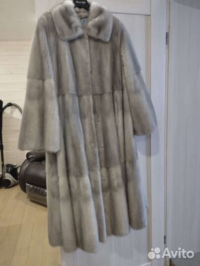 Шуба норковая голубая