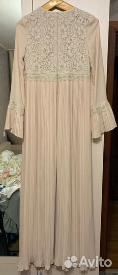 Платье вечернее