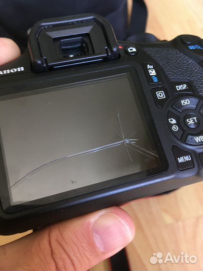 Canon Rebel T6 (EOS 1300D) + два объектива