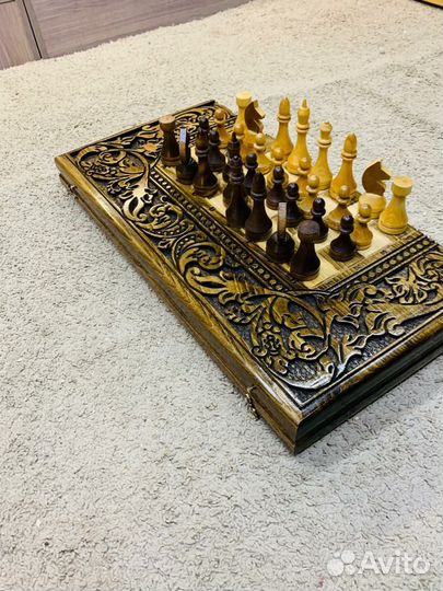 Шахматы нарды шашки 3 в 1 ручной работы