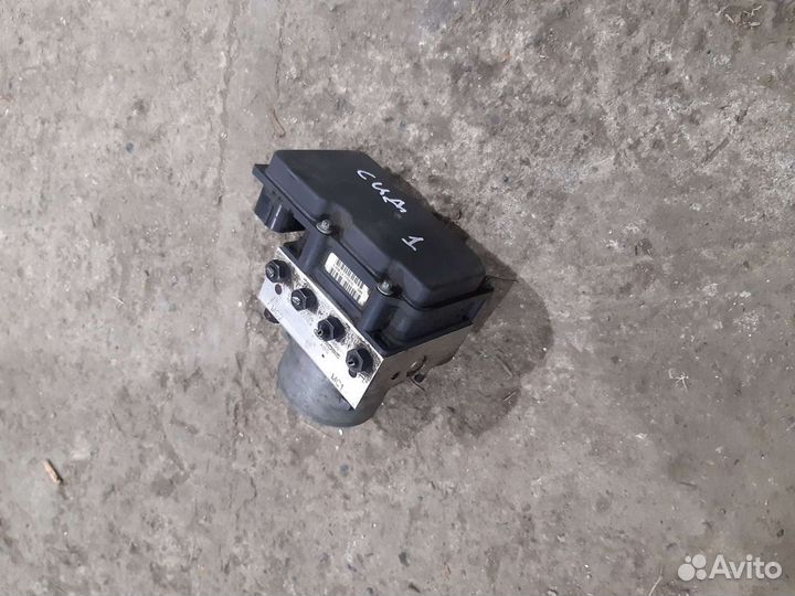 Kia Ceed ED блок abs