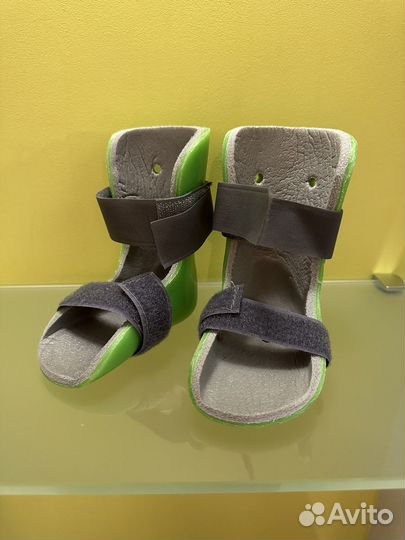 Тутор на голеностопный сустав