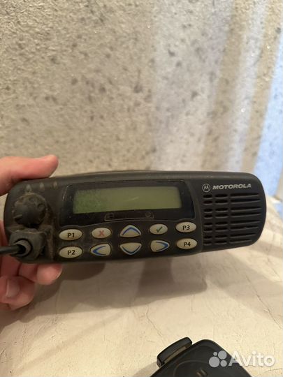 Автомобильная рация Motorola GM360