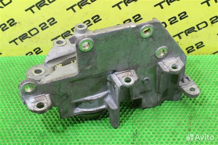 Подушка кпп левая Nissan X-Trail TNT31 QR25DE