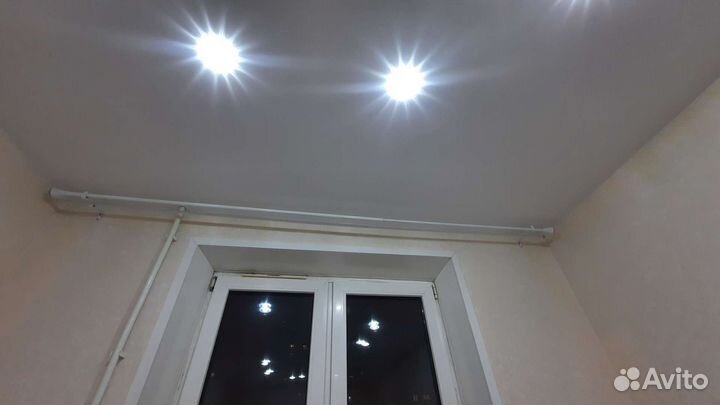 Карниз настенный