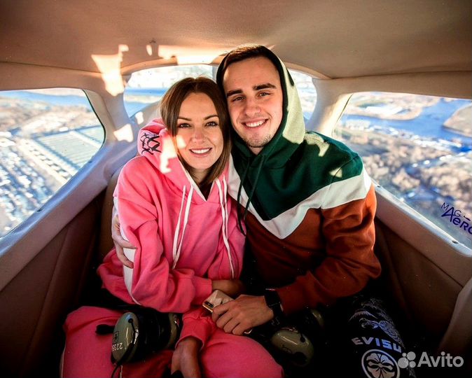 Свидание в самолете над Москвой