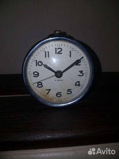 Часы будильник СССР