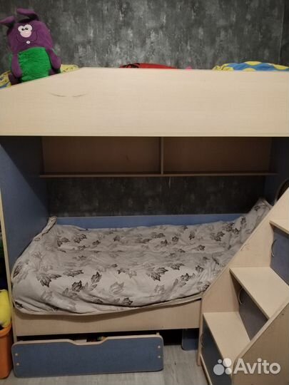 Двухъярусная кровать бу с матрасами
