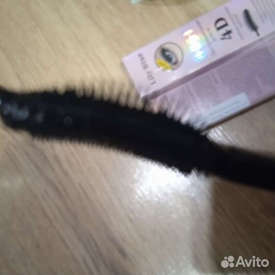 Тушь 4 Д обьем