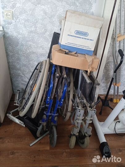 Инвалидные детские и взрослые коляски кастыля