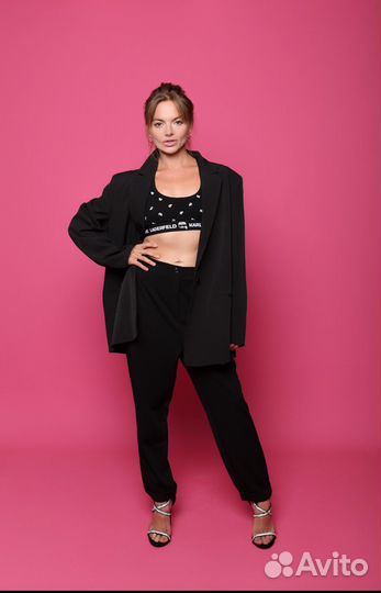 Актер, помощник режиссера, диджей