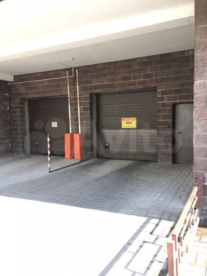 Машиноместо, 18 м²