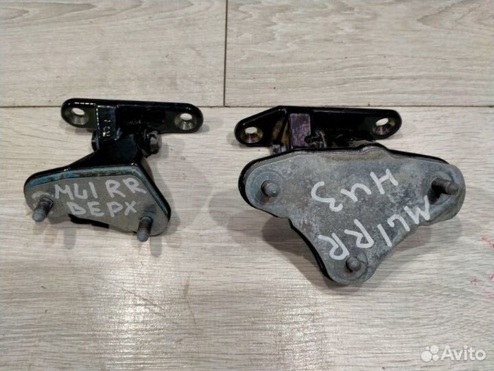 Петля двери задняя правая Mercedes-Benz Ml 164