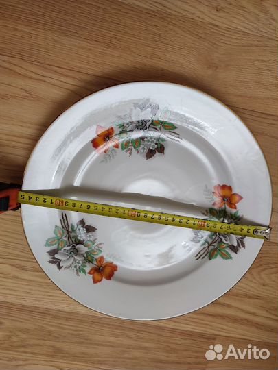 Тарелка большая
