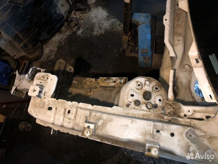 Лонжерон передний левый Ford Explorer U502 T35pded