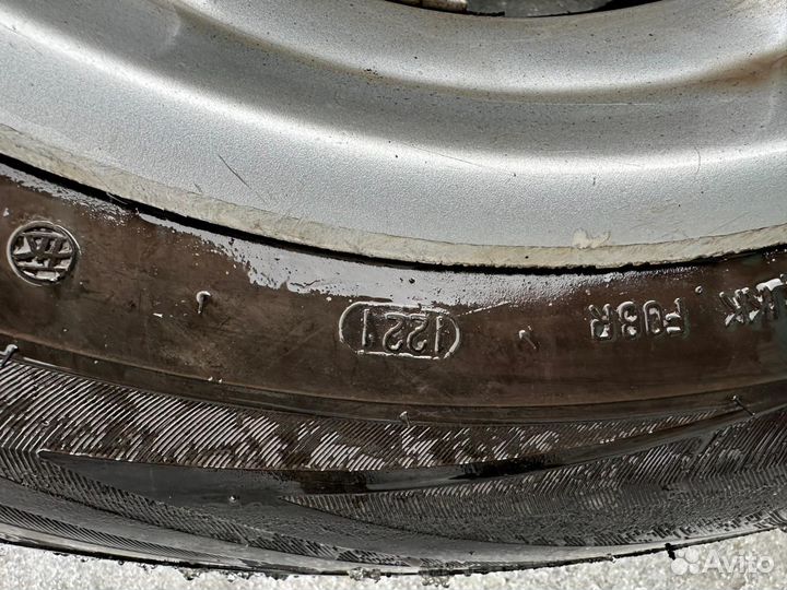 Летняя резина на дисках R 18 4шт