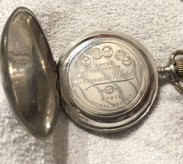 С сюжетомСеребряные карманные часы Perret & Fils B