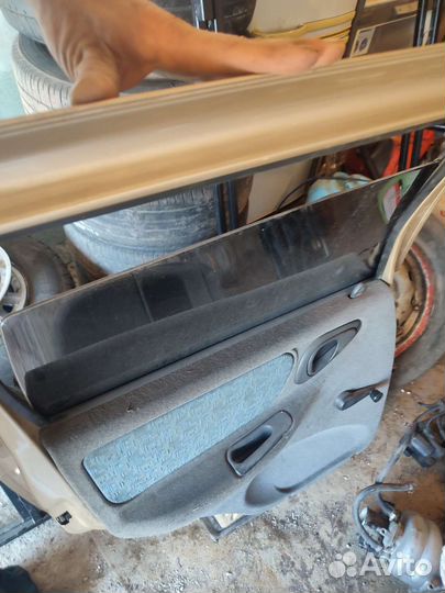 Дверь задняя левая niva chevrolet