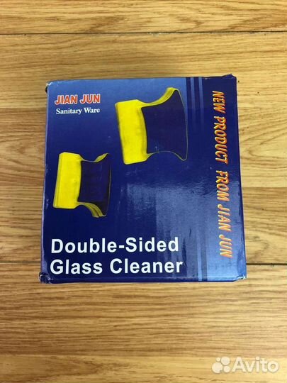 Магнитная щётка для мытья окон