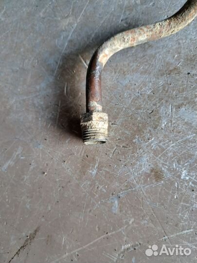 Трубка масляная Mercedes w220