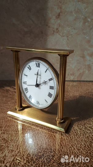 Часы механические настольные swiza