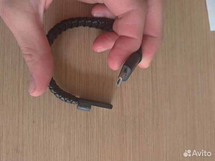 Браслет зарядка