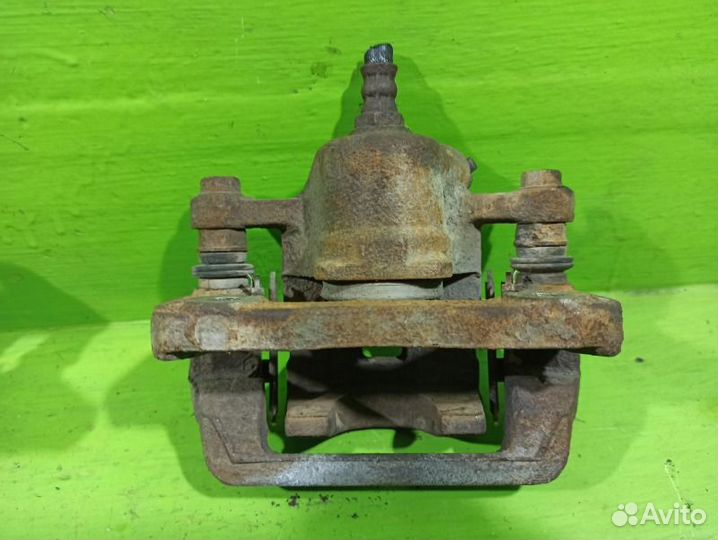 Суппорт тормозной задний Kia Magentis GD G4JP 2001