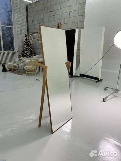 Зеркало в стиле лофт