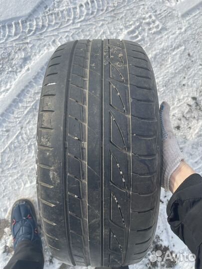 Bridgestone Playz PZ-1 205/50 R16