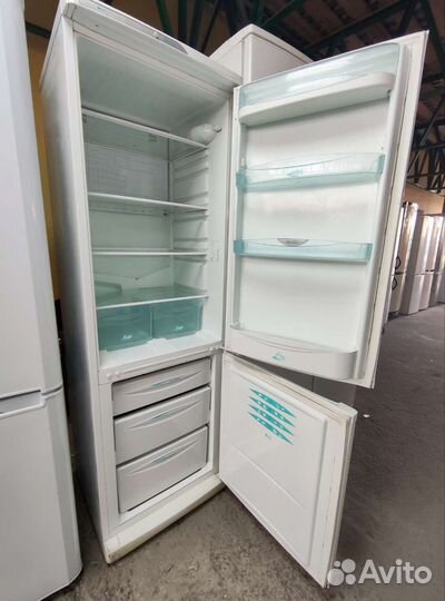 Холодильник бу Stinol