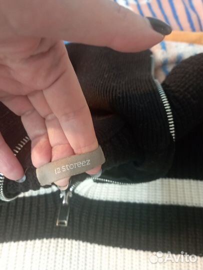 Свитер женский