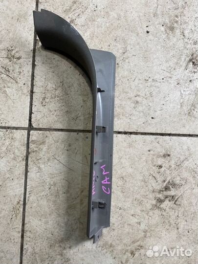 Пластик салона левый Nissan March AK12 HR12 2004