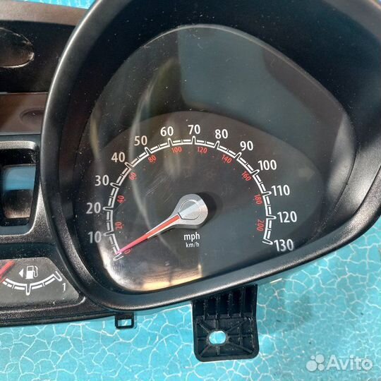 Панель приборов Ford Fiesta 6 CB1 hxjb 2011