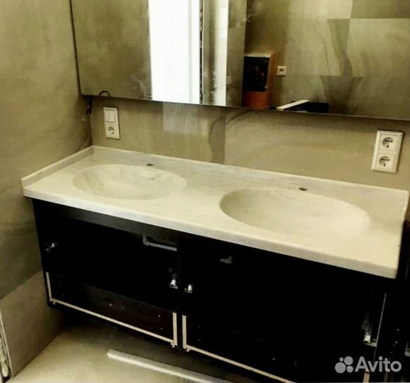 Столешница для ванной и кухни из искуственного кам