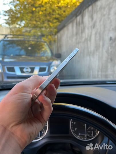 iPhone 12, 256 ГБ