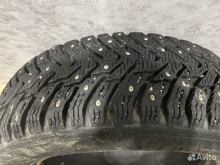 Nokian Tyres Hakkapeliitta 8 185/65 R15 92T