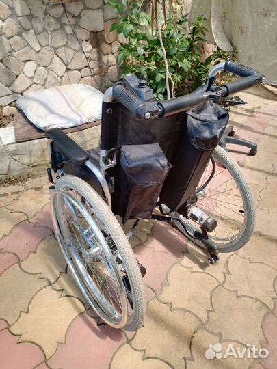 Электрическая инвалидная коляска армед