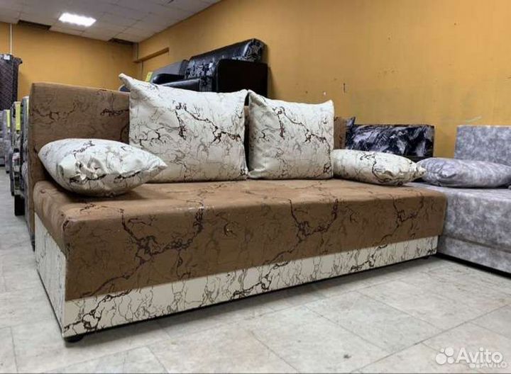 Диван евро книжка