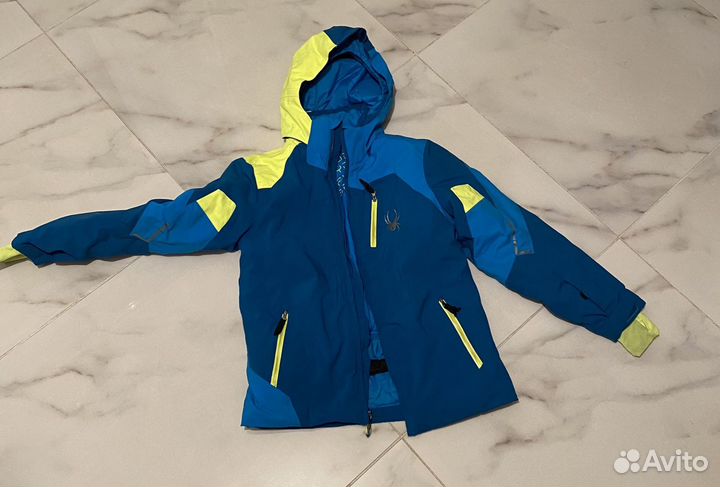 Горнолыжная куртка