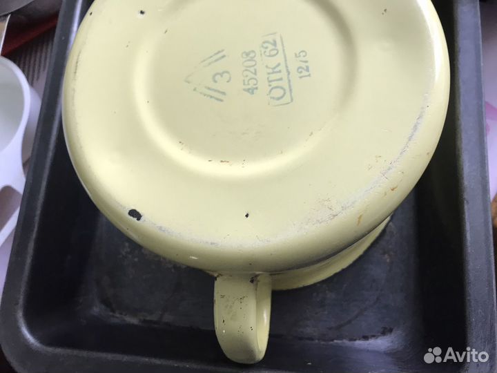 Набор посуды и кухонных принадлежностей