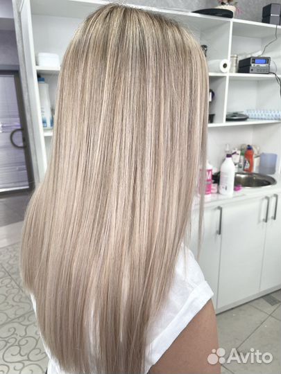 Окрашивание волос. Стрижка