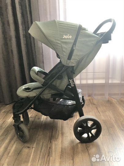 Прогулочная коляска Joie litetrax