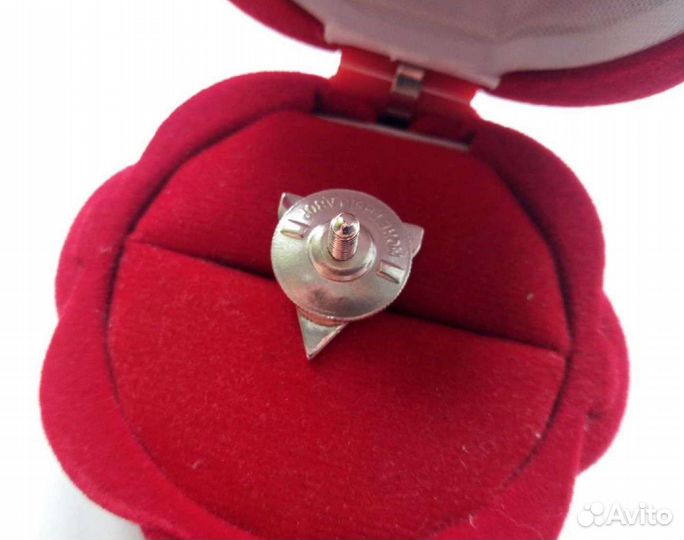 Знак, значок серебро 925. Спартак. Футбольный клуб