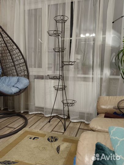 Подставка для цветов и полочки