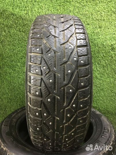 Tigar SUV Ice 215/60 R17 100T