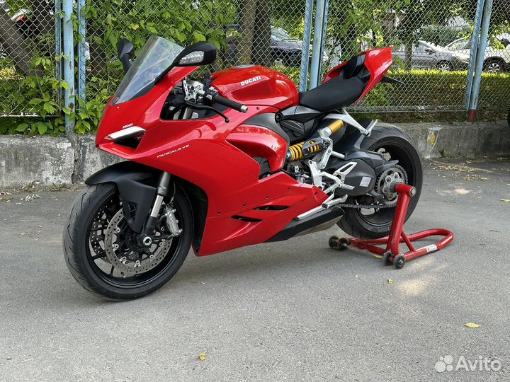 Ducati Panigale V2