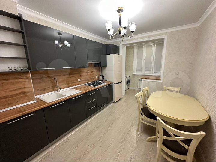 2-к. квартира, 76 м², 4/5 эт.