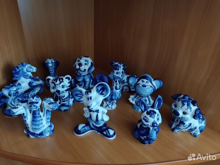 Фигурки Гжель